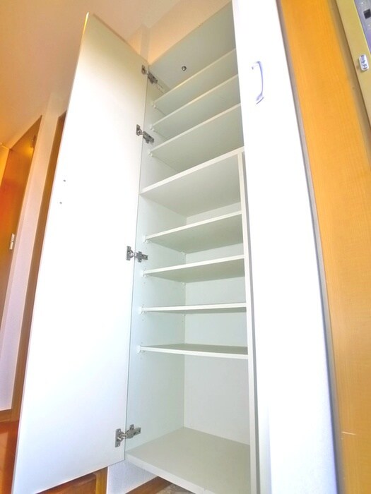 物件内観写真18　(靴箱)