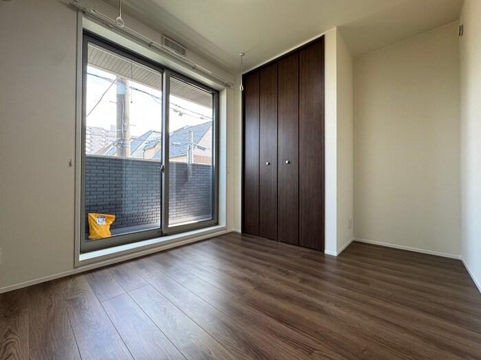物件内観写真9　(居室)