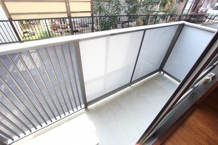 物件内観写真10　(ベランダ・バルコニー)