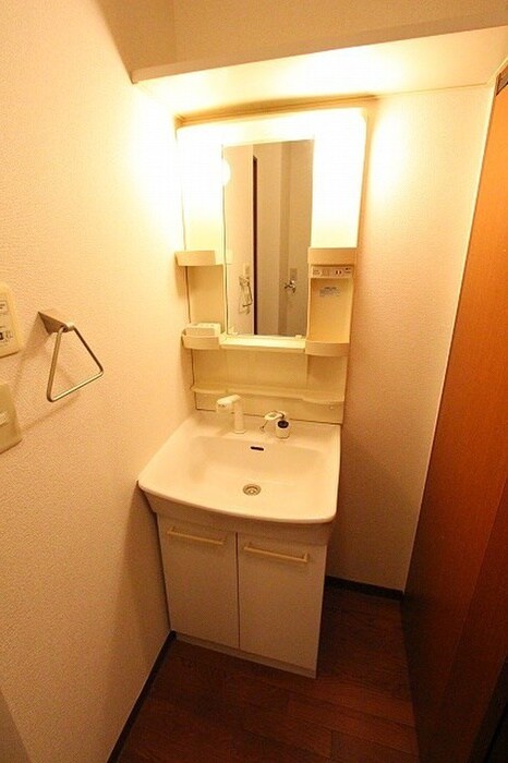 物件内観写真11　(洗面)