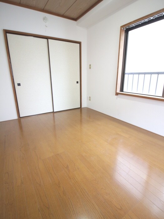 物件内観写真10　(居室)