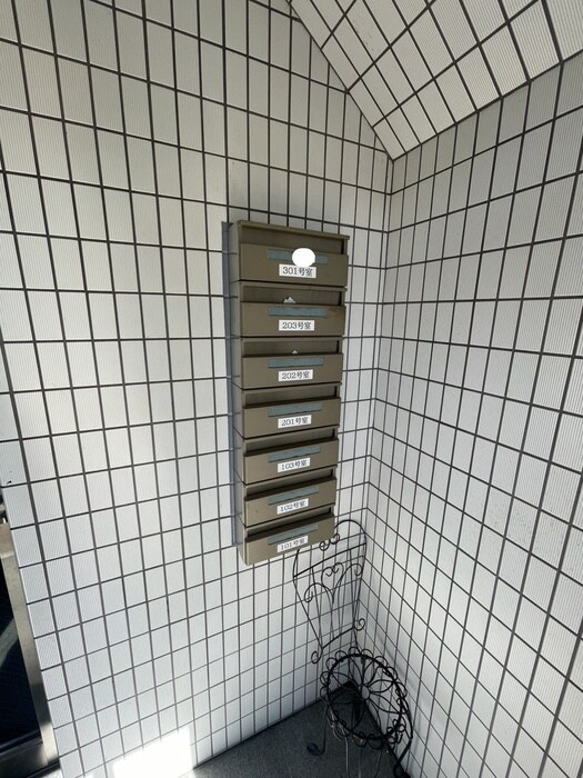 物件外観写真4　(建物設備)