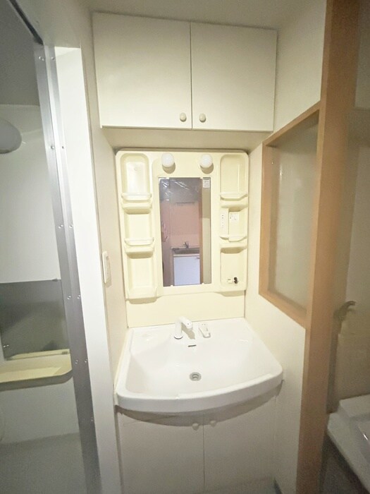 物件内観写真11　(洗面)