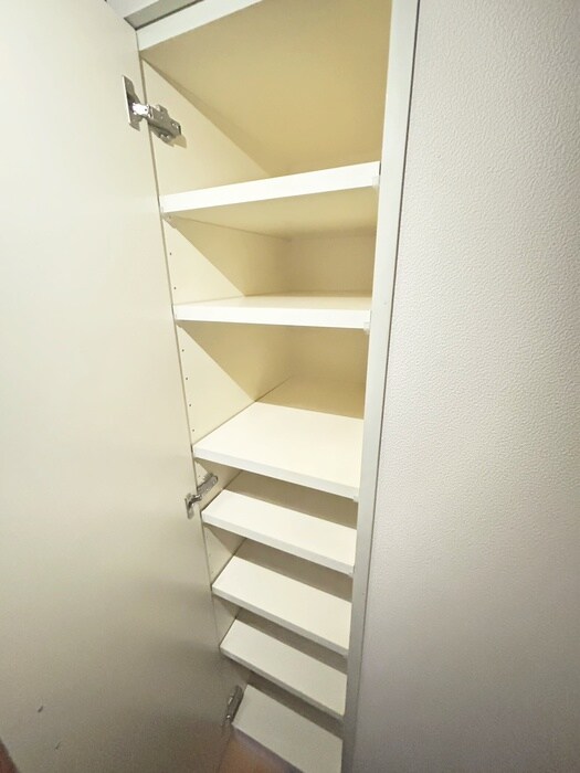 物件内観写真14　(靴箱)