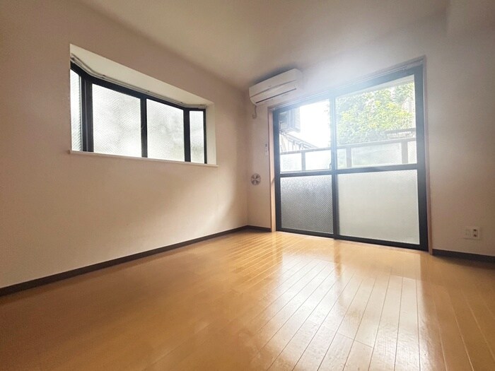 物件内観写真22　(居室)