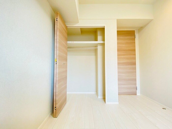 物件内観写真9　(居室)