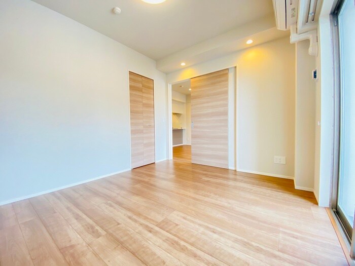 物件内観写真9　(居室)