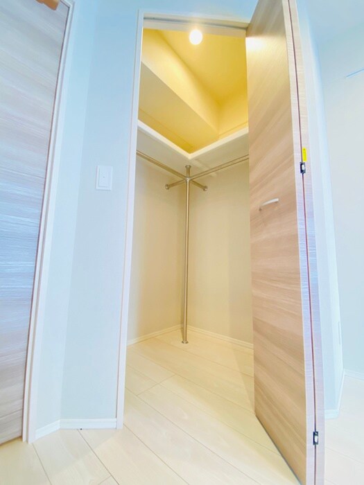 物件内観写真10　(収納)