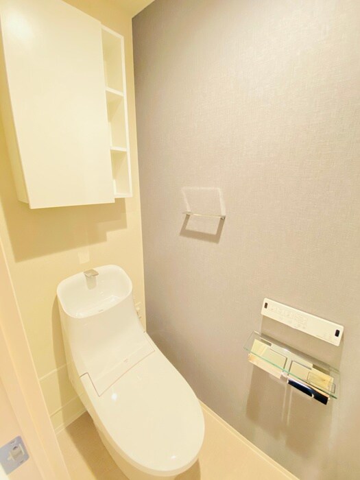 物件内観写真14　(トイレ)