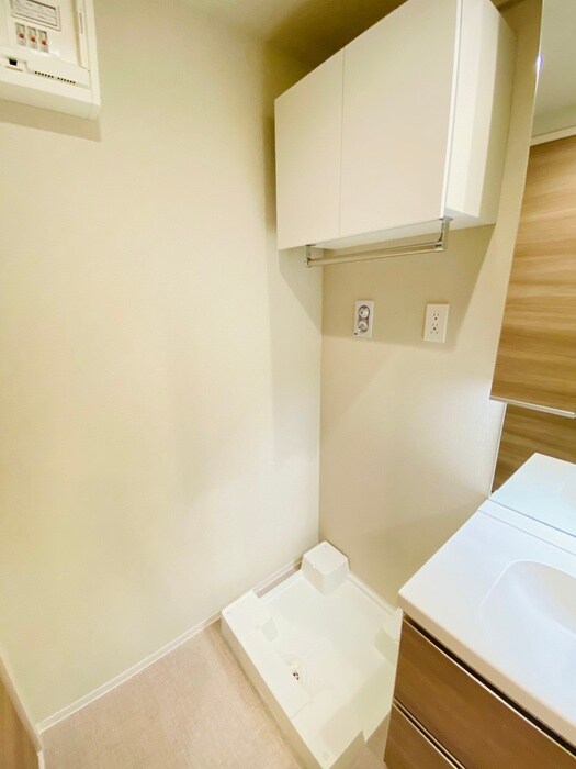 物件内観写真15　(洗濯機置場)