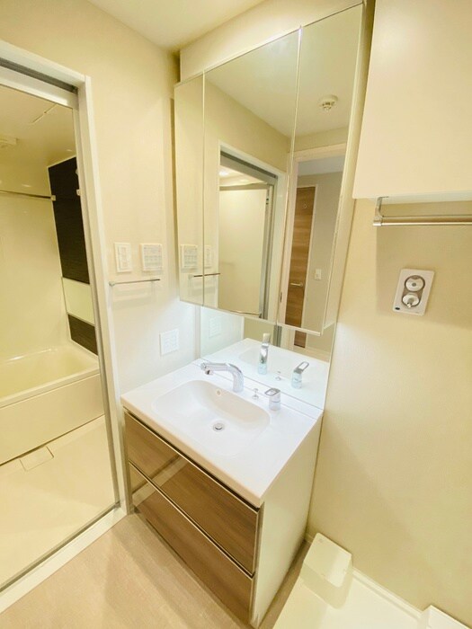 物件内観写真15　(洗面)