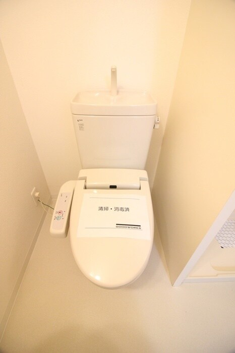 物件内観写真13　(トイレ)