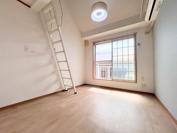 物件内観写真7　(居室)