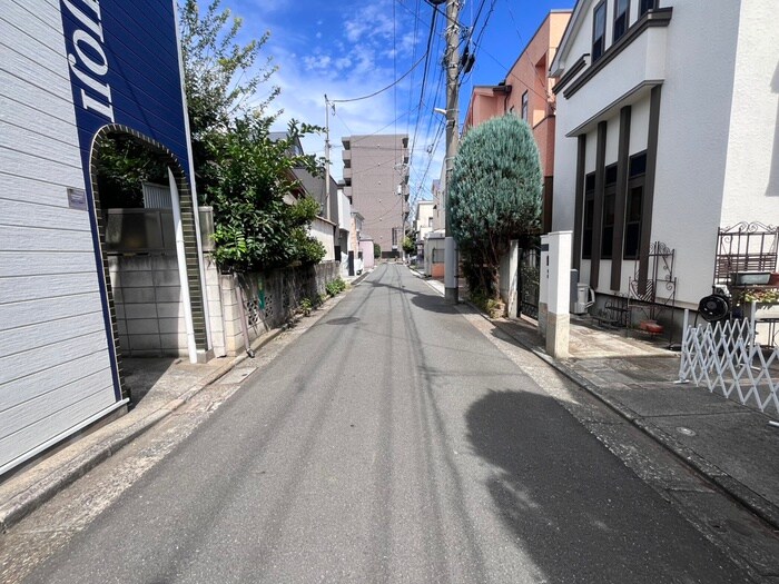 物件外観写真6　(周辺環境)