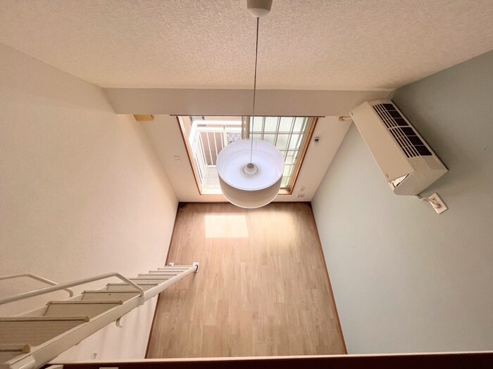 物件内観写真10　(居室)