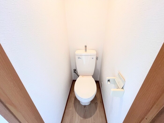 物件内観写真17　(トイレ)