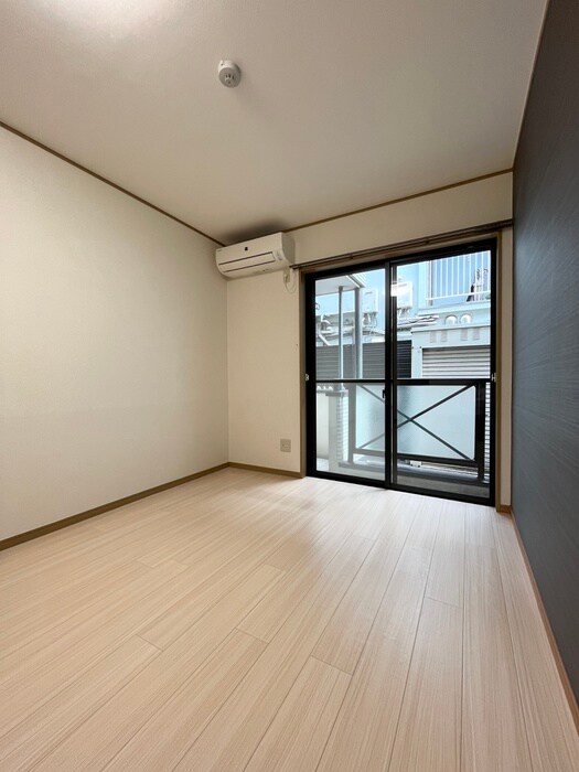 物件内観写真18　(居室)