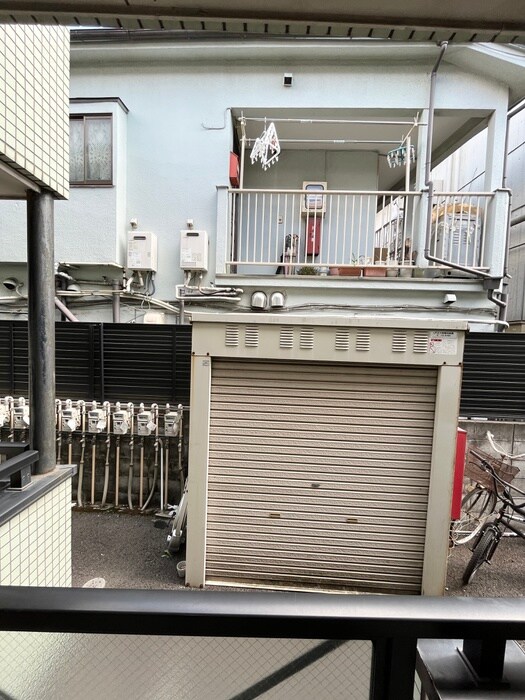 物件内観写真22　(室内からの展望)