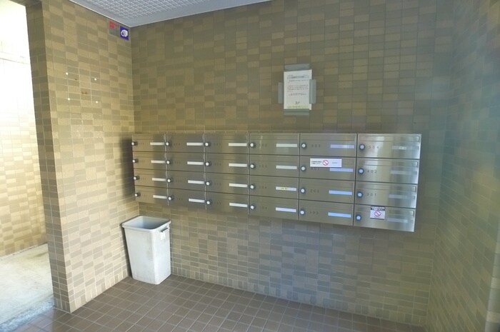 物件外観写真6　(建物設備)