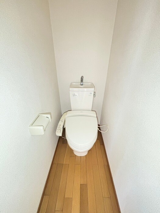 物件内観写真13　(トイレ)