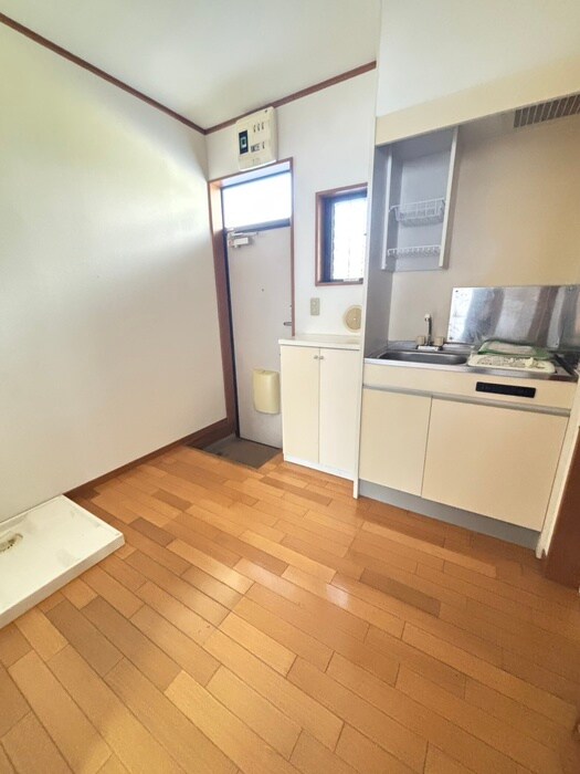 物件内観写真15　(室内からの展望)