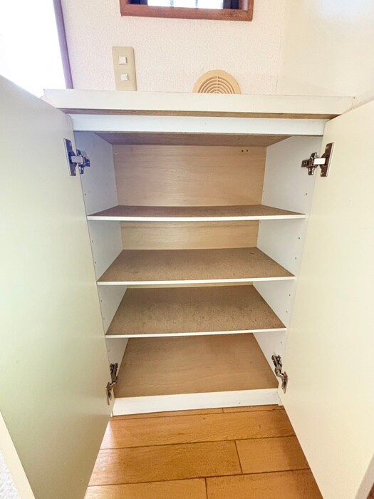 物件内観写真16　(靴箱)