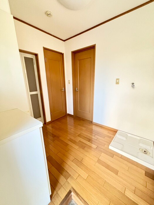 物件内観写真17　(内観写真)