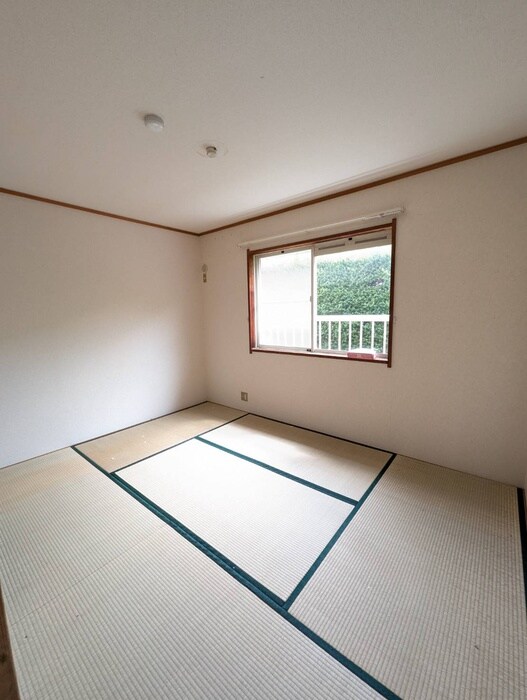 物件内観写真9　(居室)