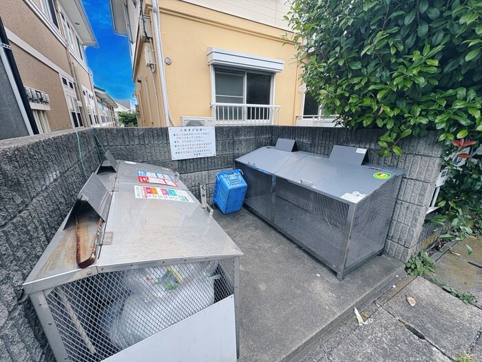 物件外観写真4　(建物設備)