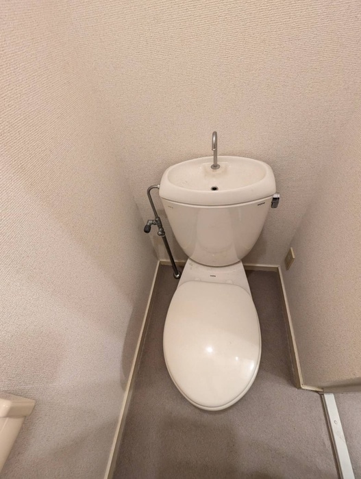 物件内観写真13　(トイレ)