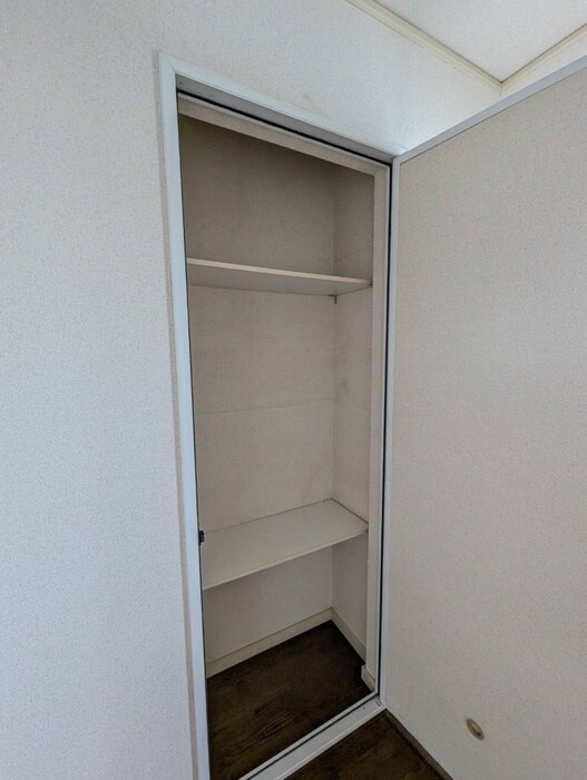物件内観写真20　(収納)
