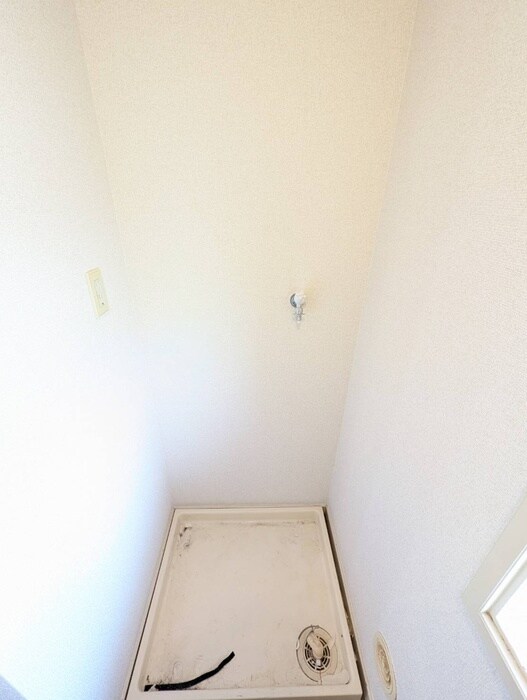 物件内観写真21　(洗濯機置場)