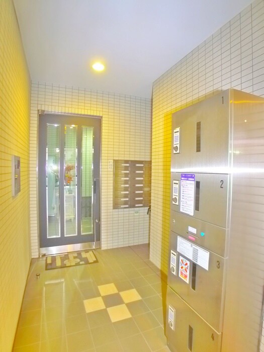 物件外観写真3　(建物設備)