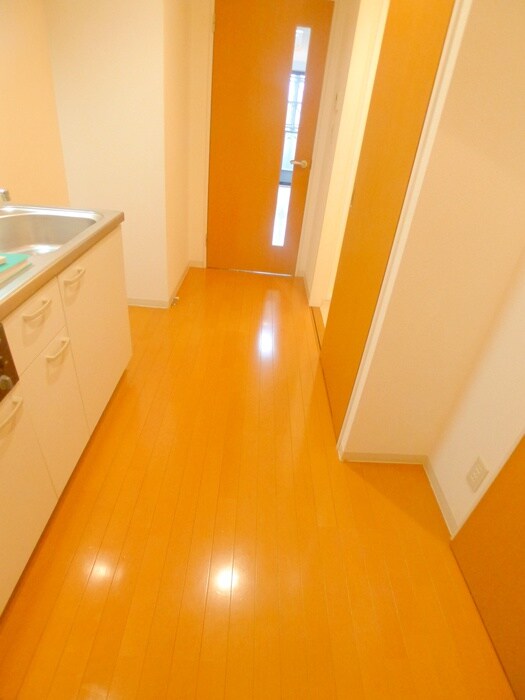 物件内観写真20　(廊下)