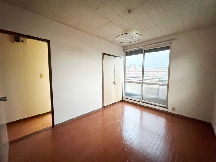 物件内観写真7　(居室)