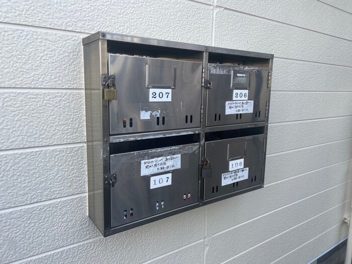 物件外観写真4　(建物設備)