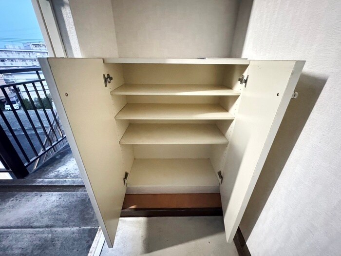 物件内観写真20　(靴箱)