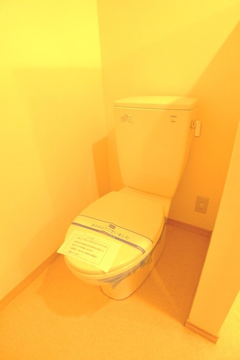 物件内観写真11　(トイレ)