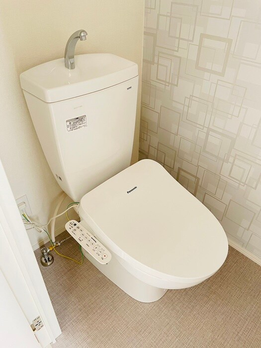 物件内観写真12　(トイレ)