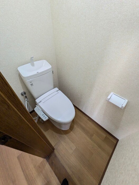 物件内観写真13　(トイレ)