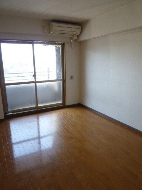 物件内観写真14　(居室)