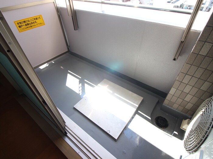 物件内観写真16　(ベランダ・バルコニー)