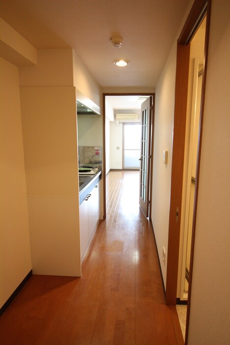物件内観写真22　(廊下)