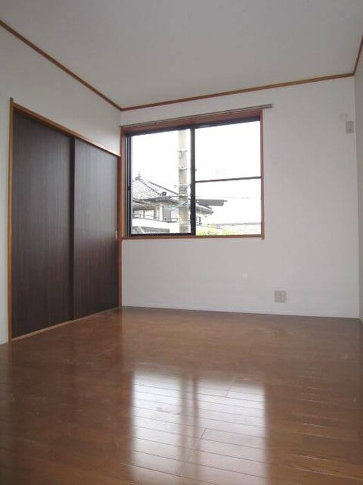 物件内観写真7　(居室)