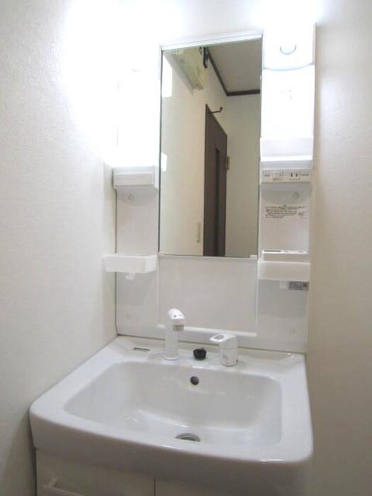 物件内観写真10　(洗面)