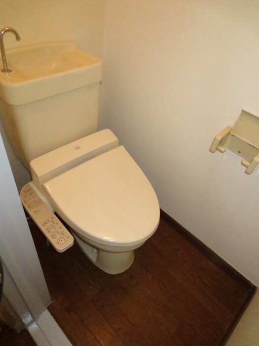 物件内観写真11　(トイレ)