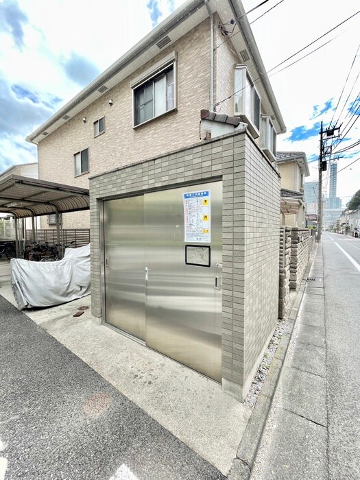 物件外観写真6　(建物設備)