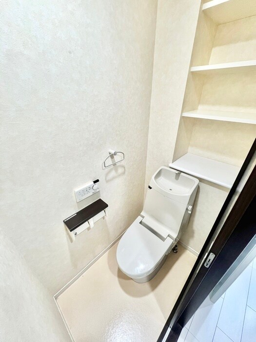 物件内観写真13　(トイレ)