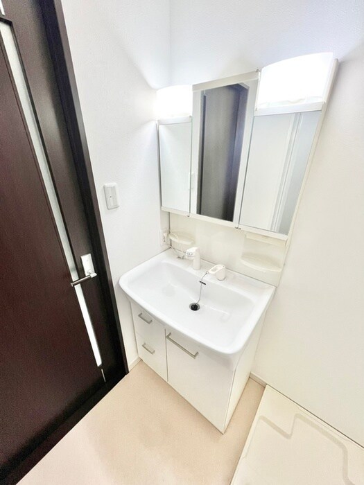 物件内観写真14　(洗面)