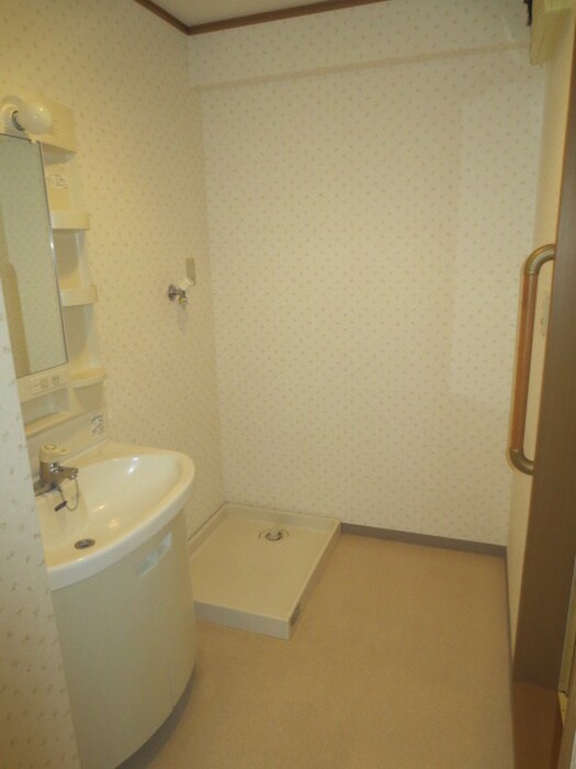 物件内観写真12　(洗面)